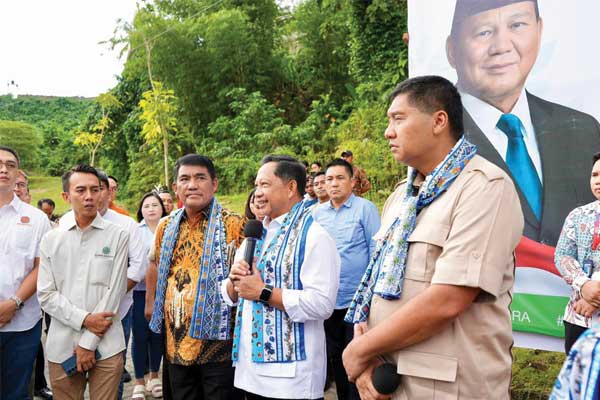 Viral: Kunjungi Provinsi Sulut, Mendagri Bersama Menteri PKP dan Kepala BPS Tinjau Program Perumahan Rakyat di Minahasa minahasa